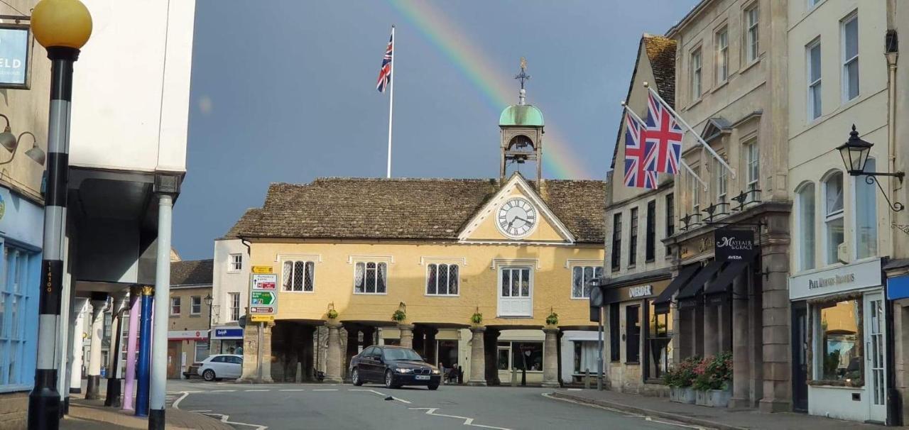 Apartment Stylish One Bedroom Cotswold Coach House Tetbury